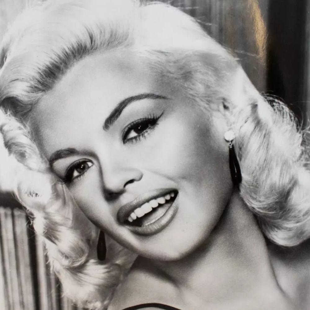 🌟 🎭 💍💄A Tribute to Beautiful Women of the Past! ✨️♥️🌹👠💎📿 - Picture 2 of 16
